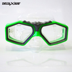 Delta Mask Predator free diving mask
